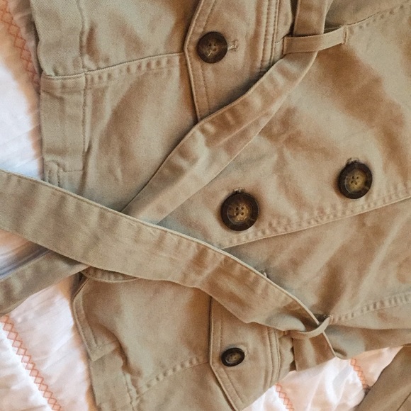 Stylish Jacket - Picture 2 of 6